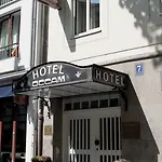 Occam Hotel 3*